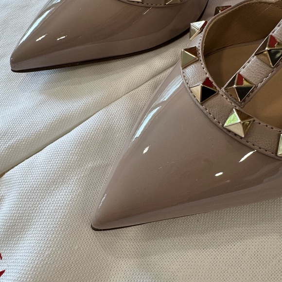 Valentino Garavani Rockstud Caged Pump 100mm - Picture 3 of 13